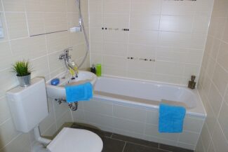 mit Badewanne