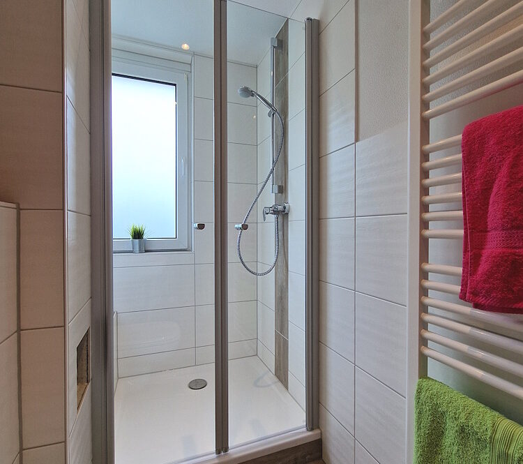 extra große Dusche