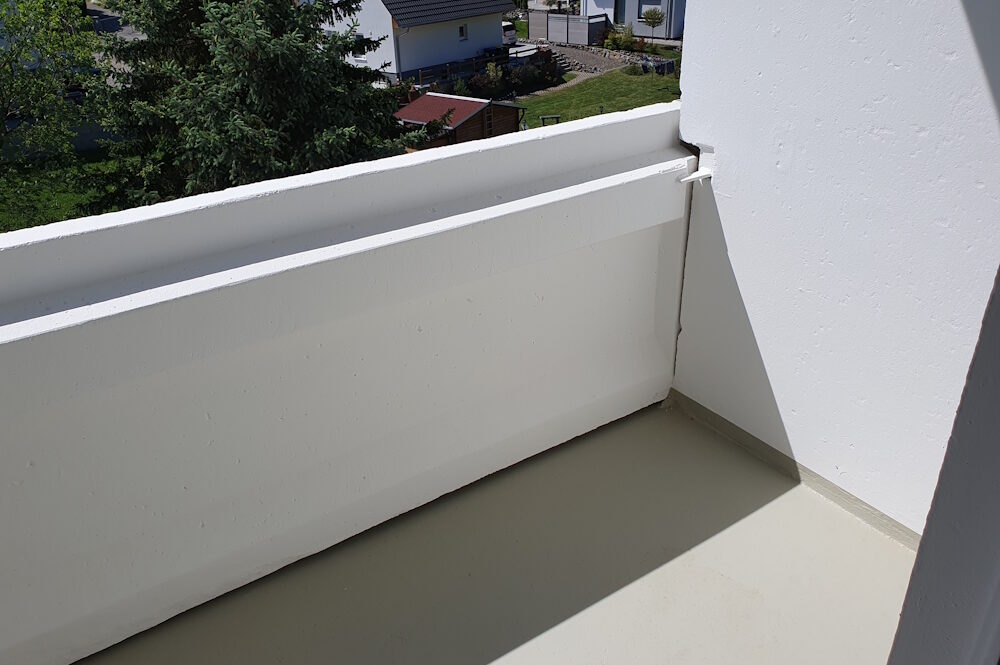 renovierter Balkon