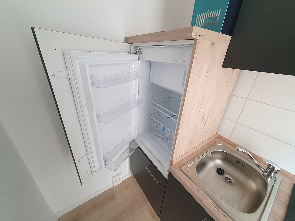 großer Kühlschrank