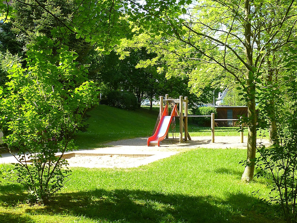 Wohnen im Grünen - Platz zum Spielen